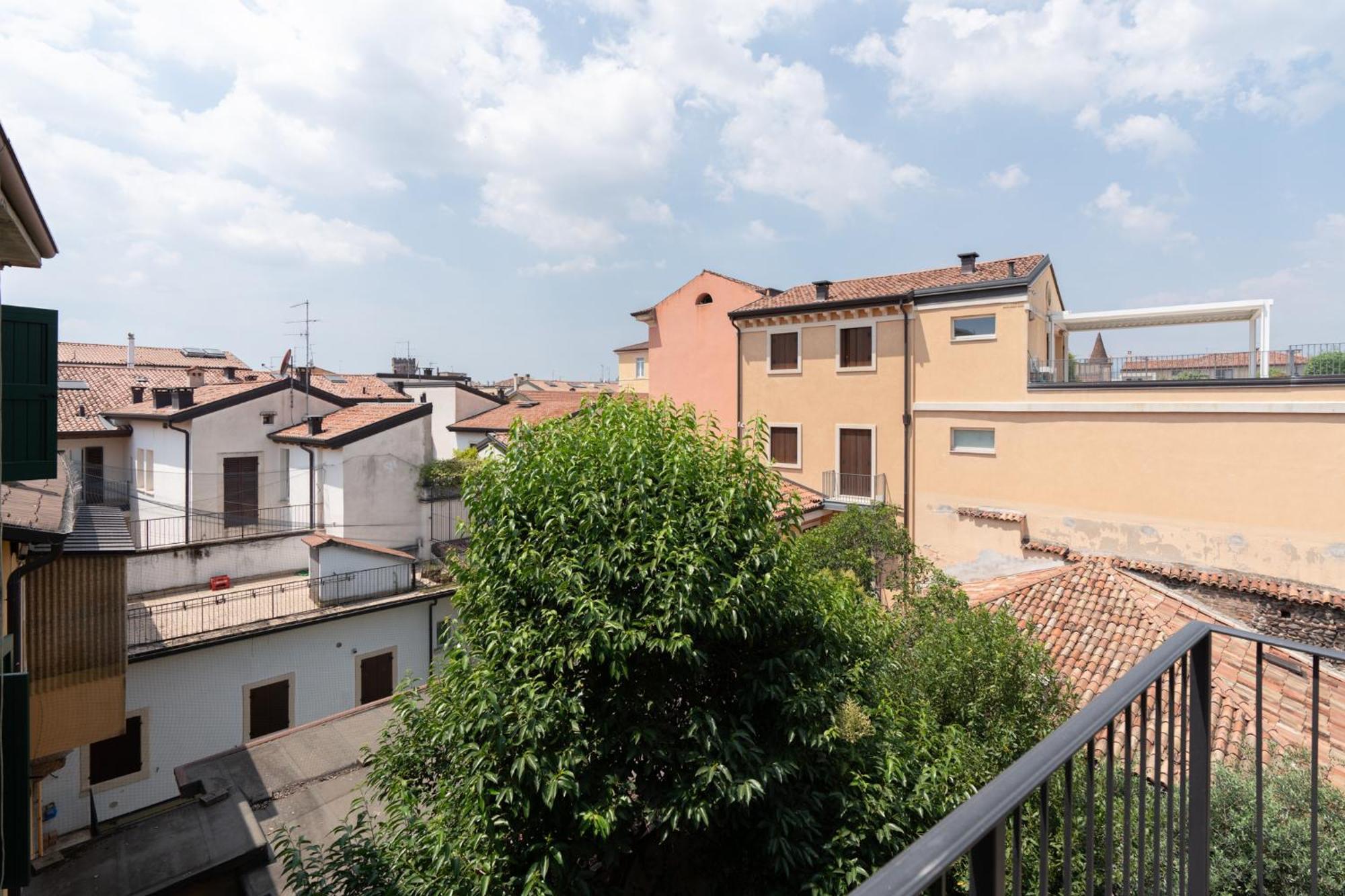 Palazzo Delle Guglie By Postcardsfrom Aparthotel Verona Kültér fotó