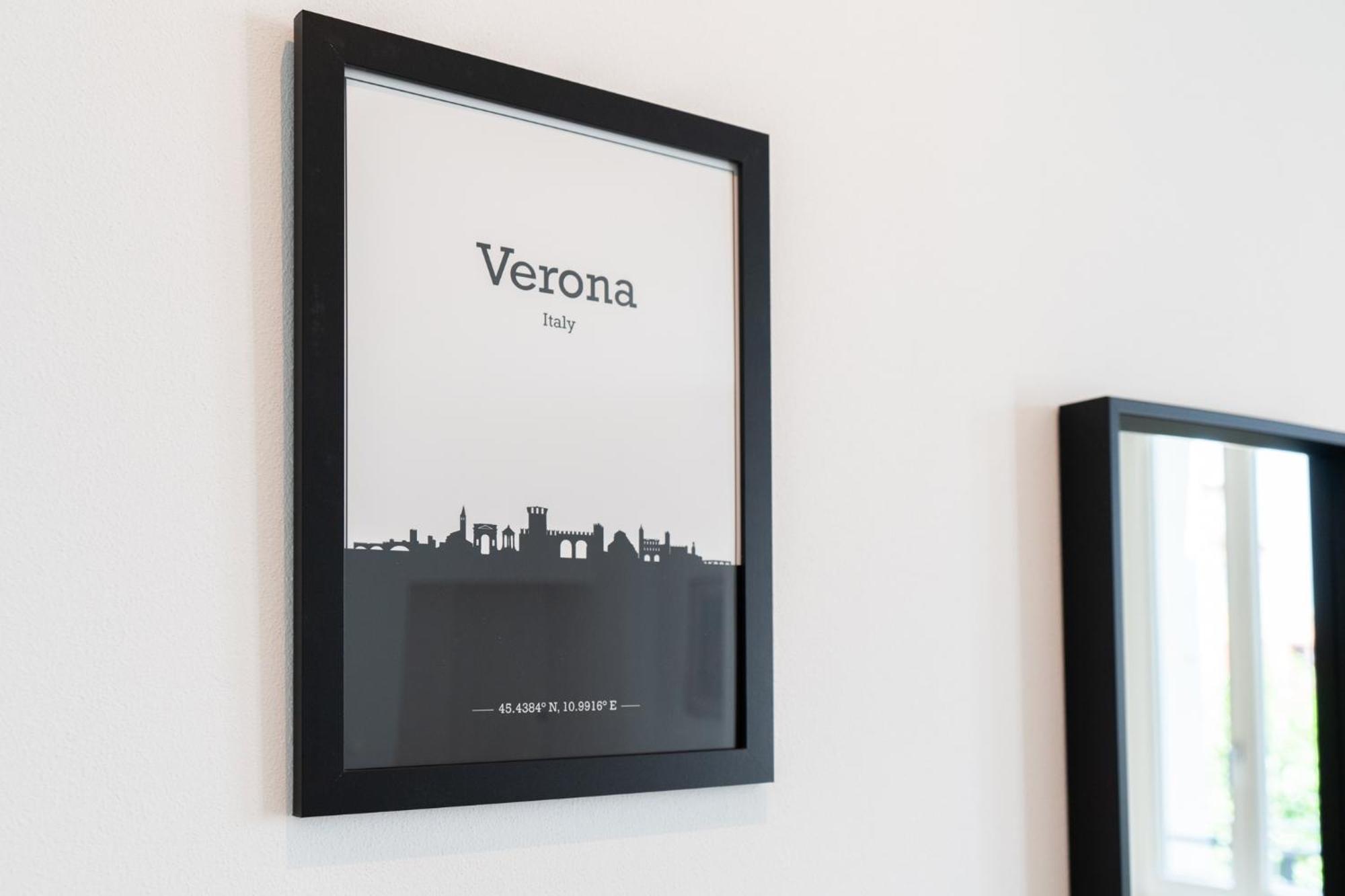 Palazzo Delle Guglie By Postcardsfrom Aparthotel Verona Kültér fotó
