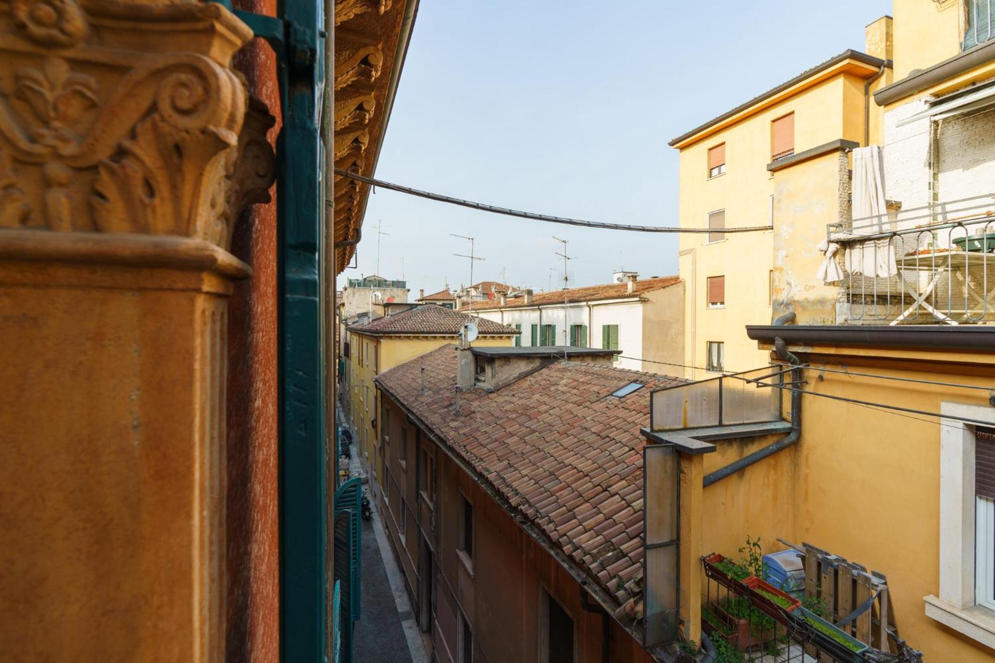 Palazzo Delle Guglie By Postcardsfrom Aparthotel Verona Kültér fotó